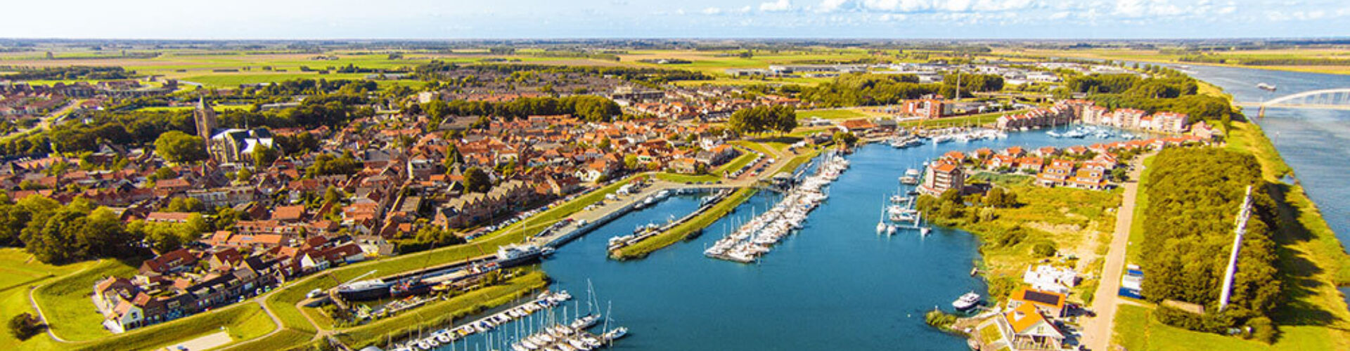 tholen luchtfoto haven